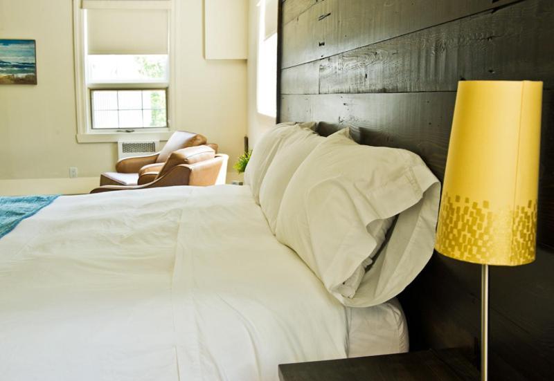 Pine Lodge Muskoka Huntsville Zimmer foto