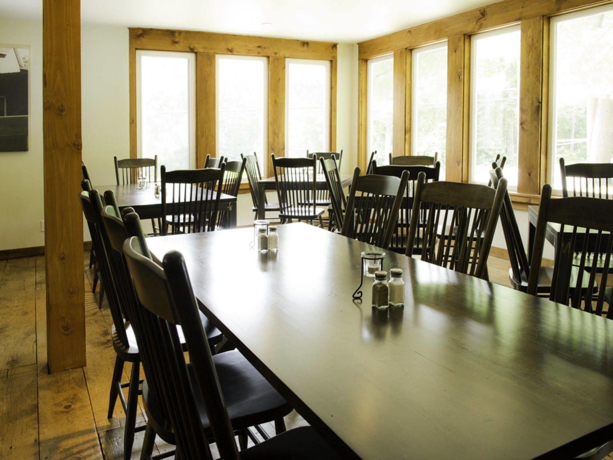 Pine Lodge Muskoka Huntsville Exterior foto